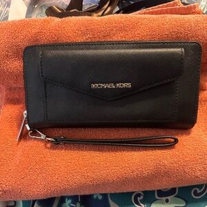 Michael Kors Black Zip-Around Wristlet
